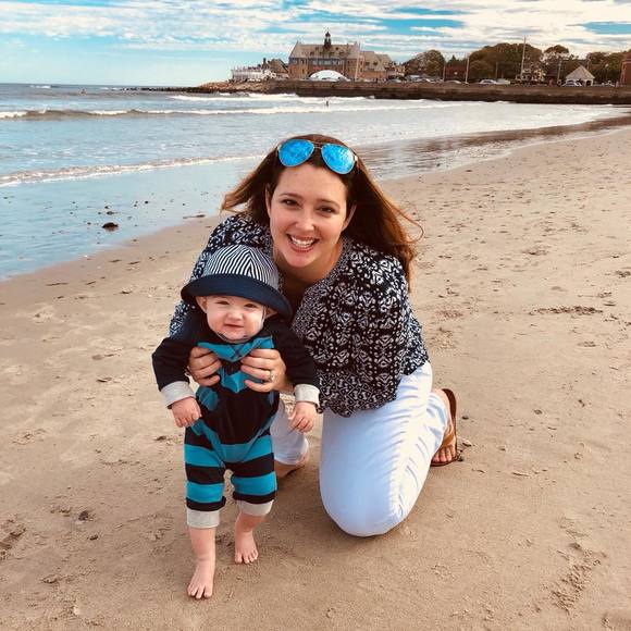 Meet your Posher, Tracy - Picture 1 of 1